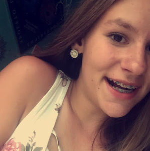 Meet your Posher, Abbey